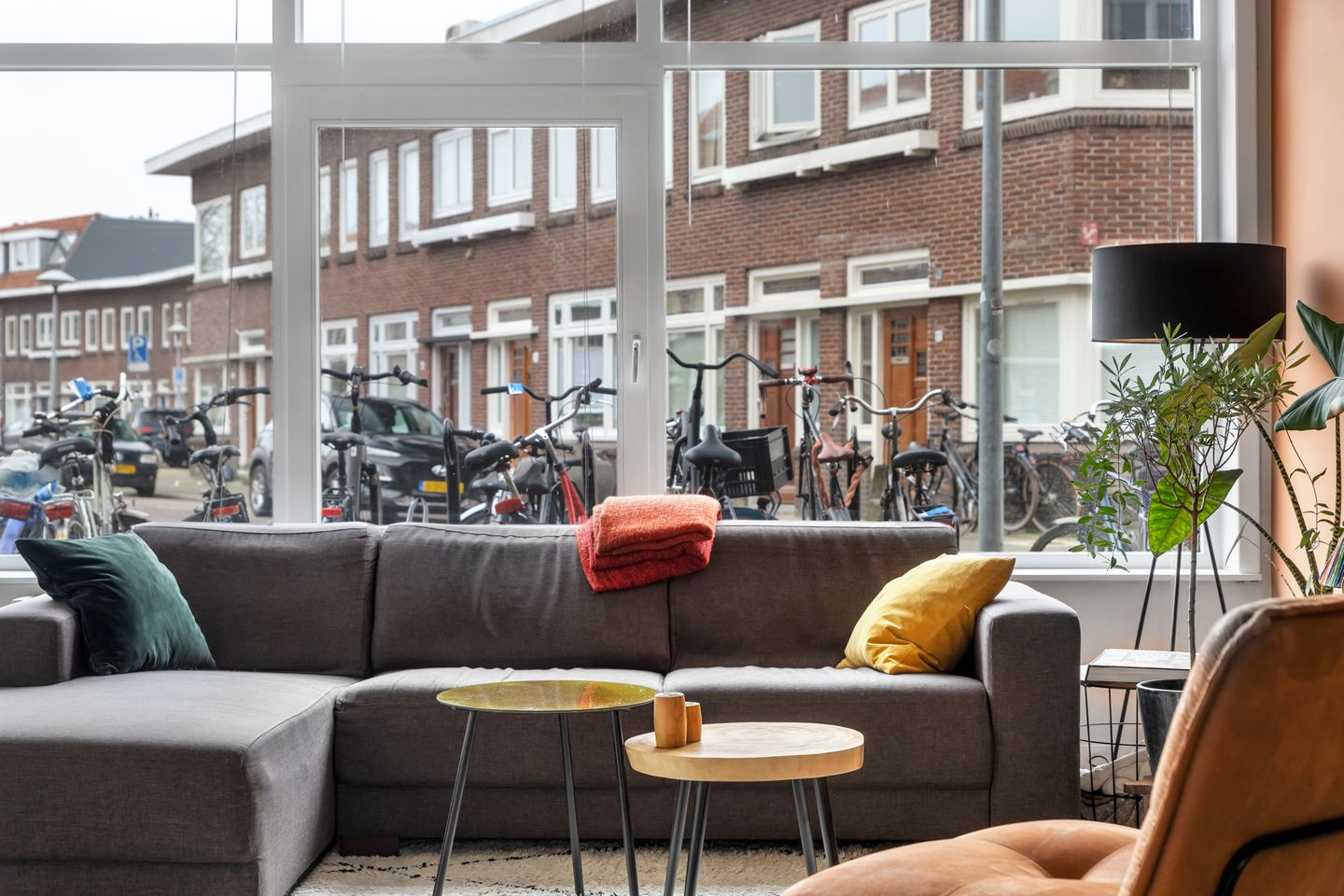 Photo 10 of Weltevredenstraat 59