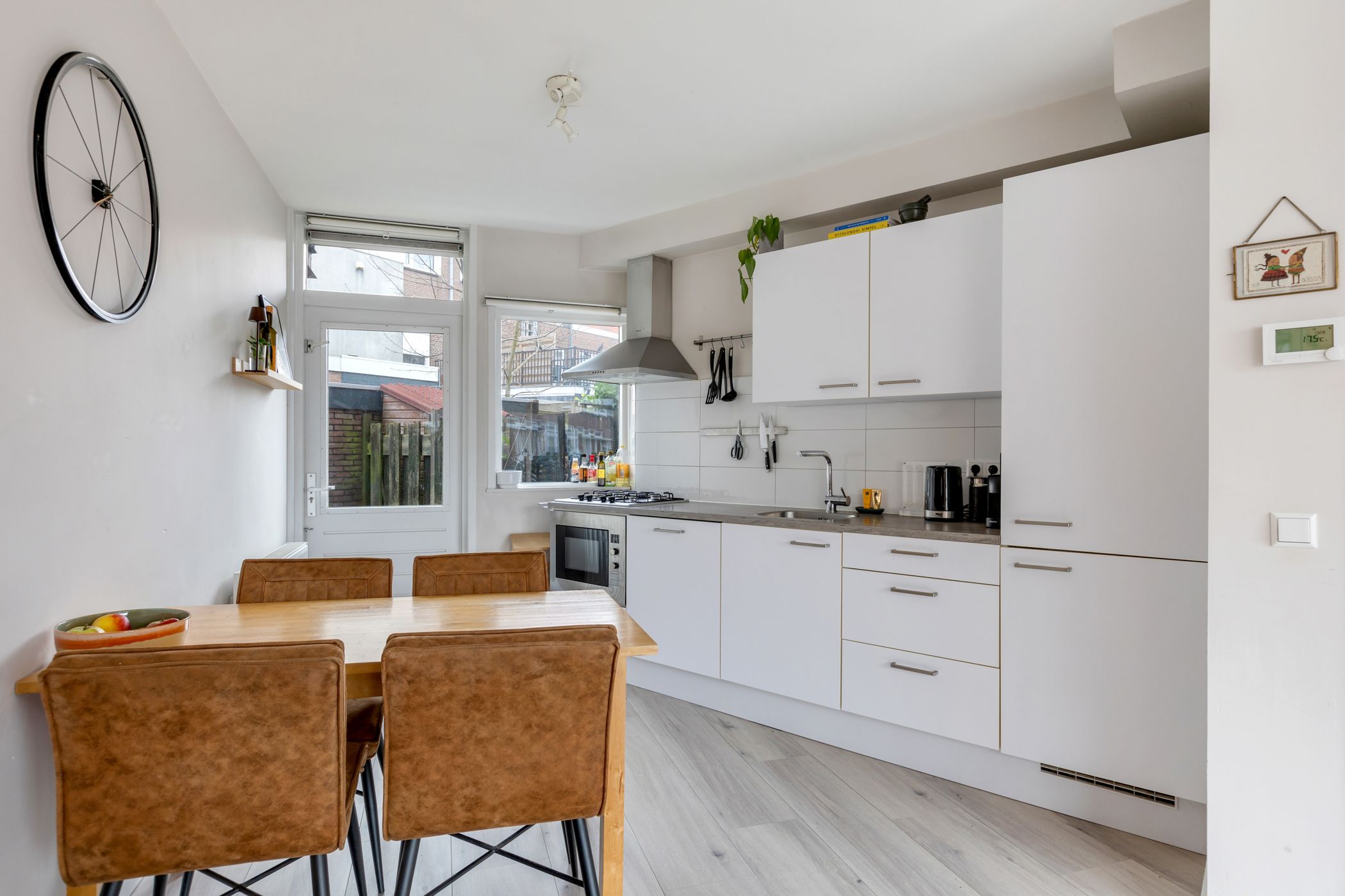 Photo 21 of Weltevredenstraat 59