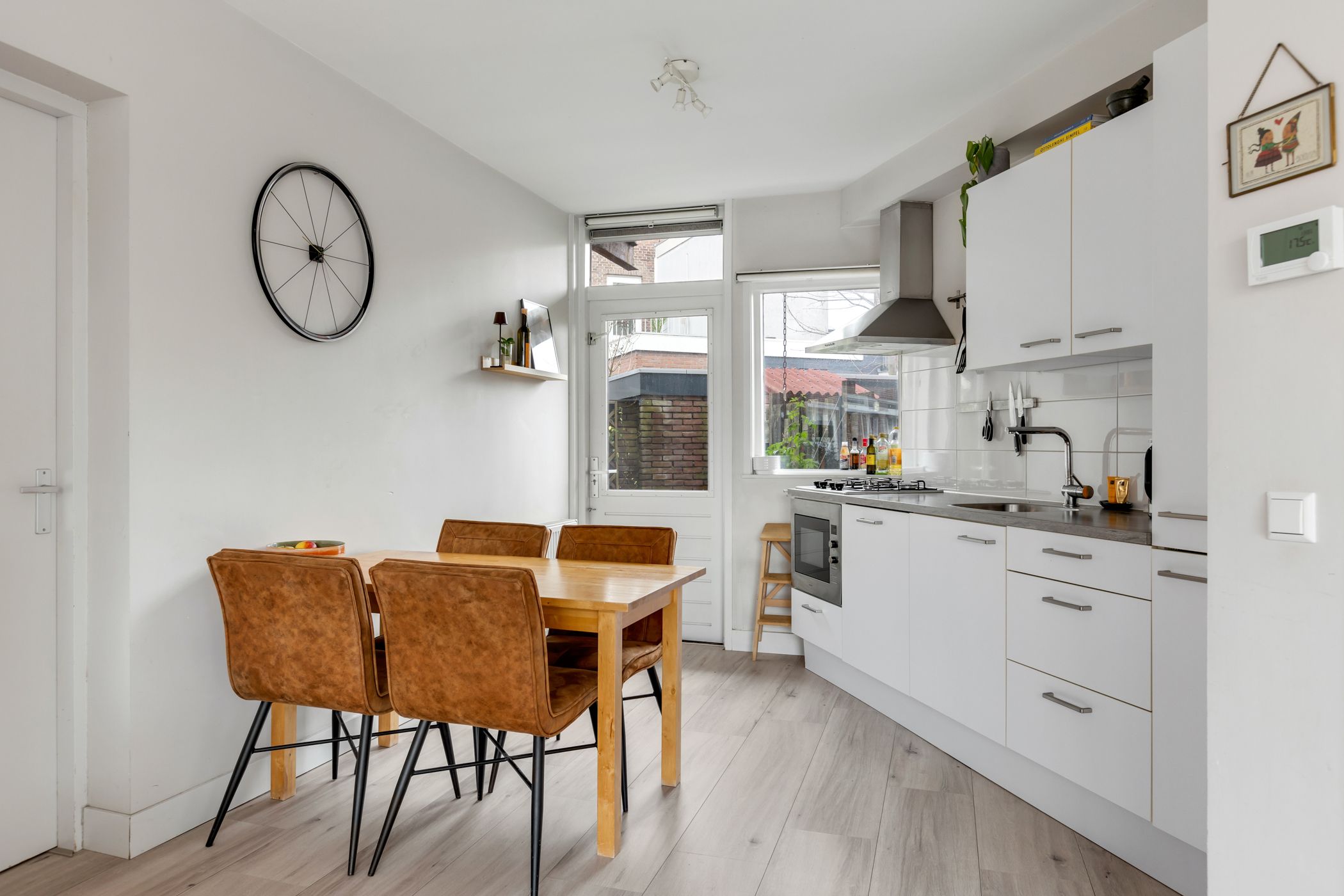 Photo 24 of Weltevredenstraat 59