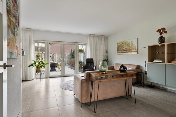 Photo 10 of Anemoonstraat 30