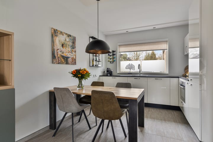 Photo 14 of Anemoonstraat 30