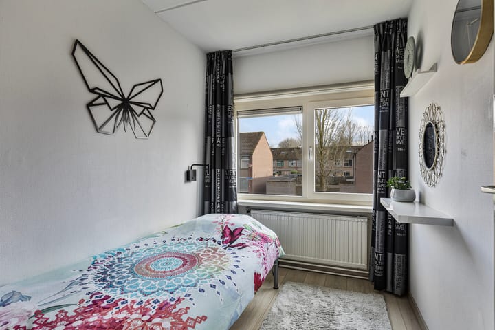 Photo 20 of Anemoonstraat 30