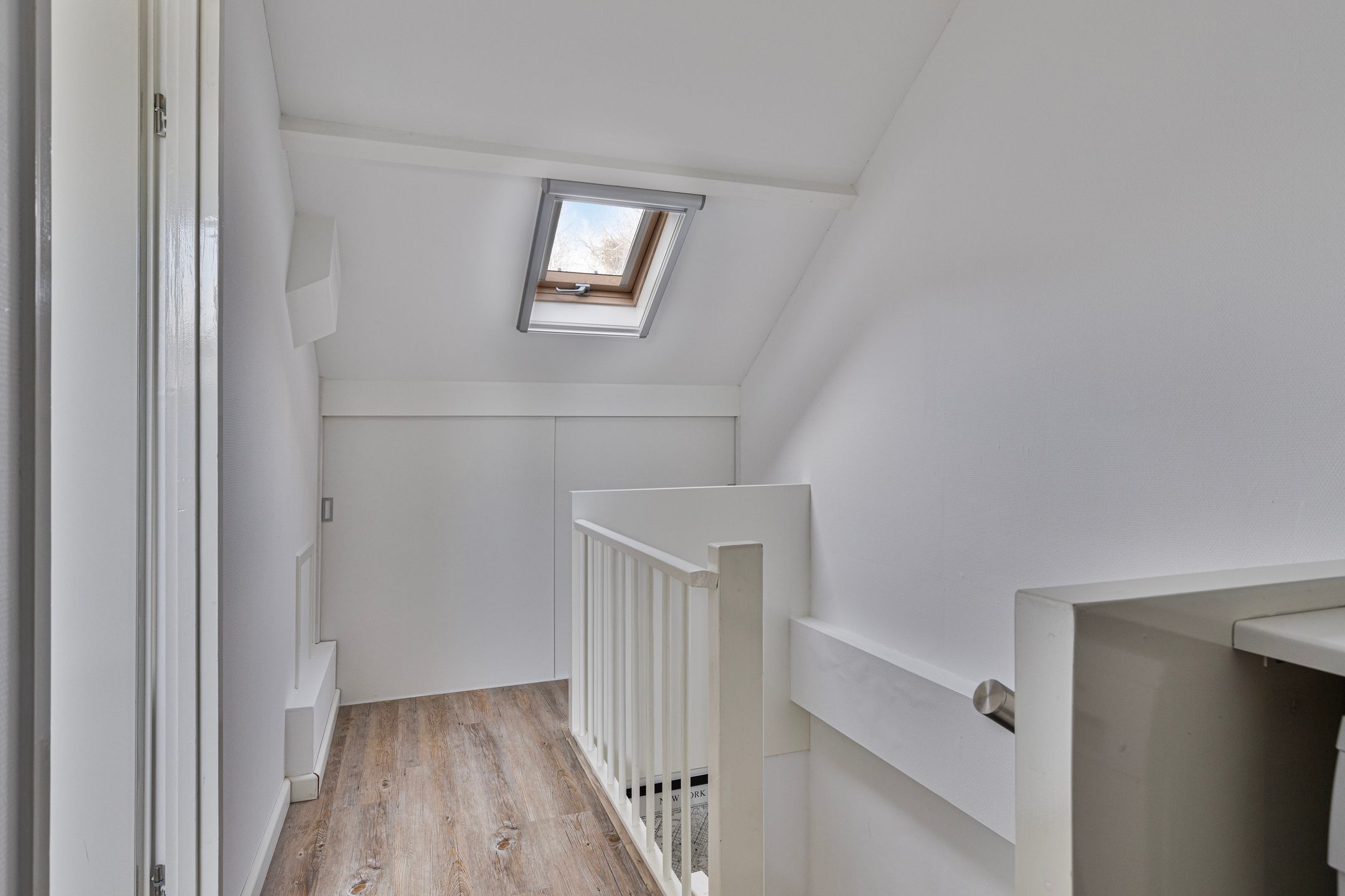 Foto 24 van Anemoonstraat 30