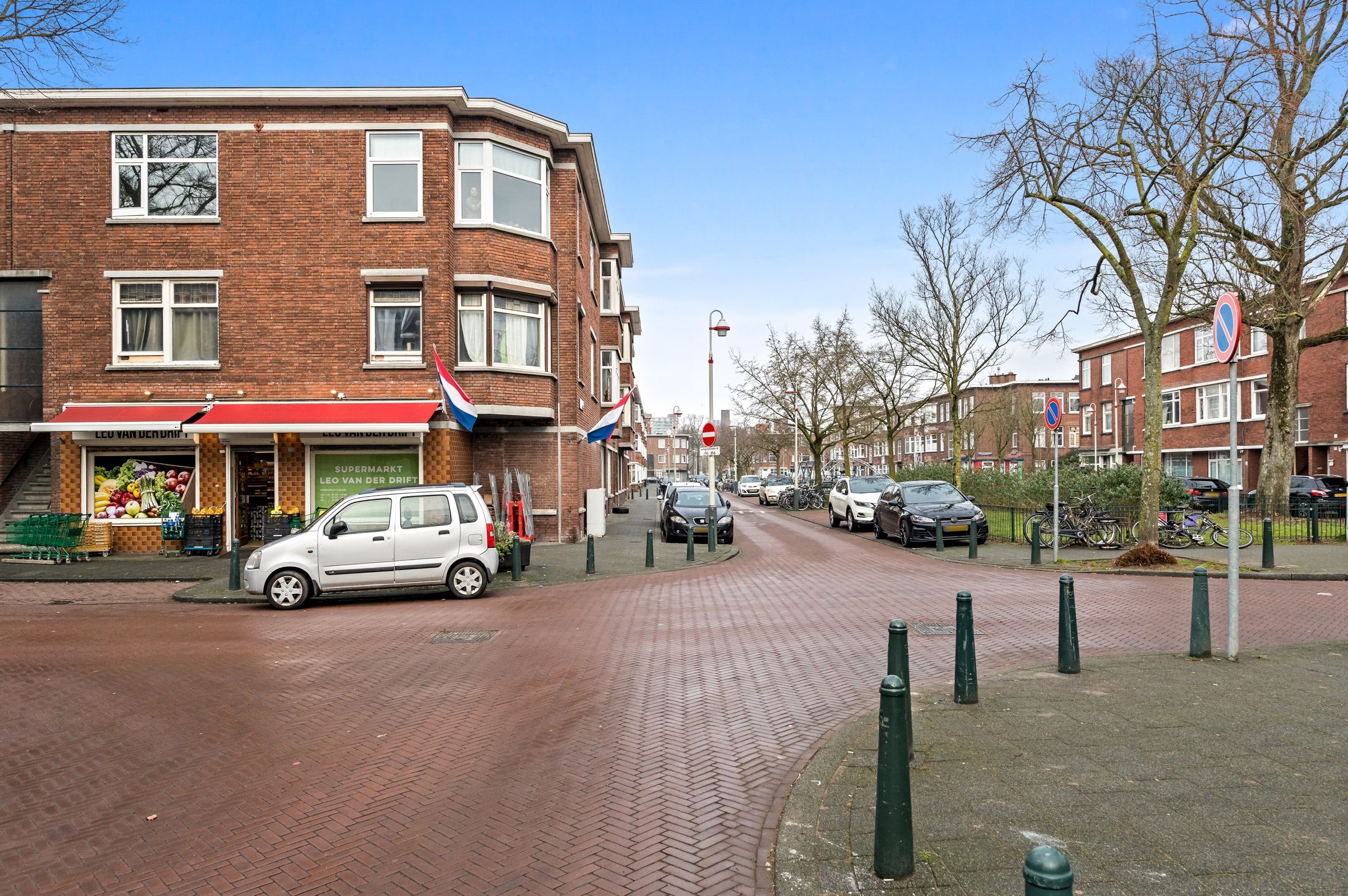 Foto 21 van Linnaeusstraat 253