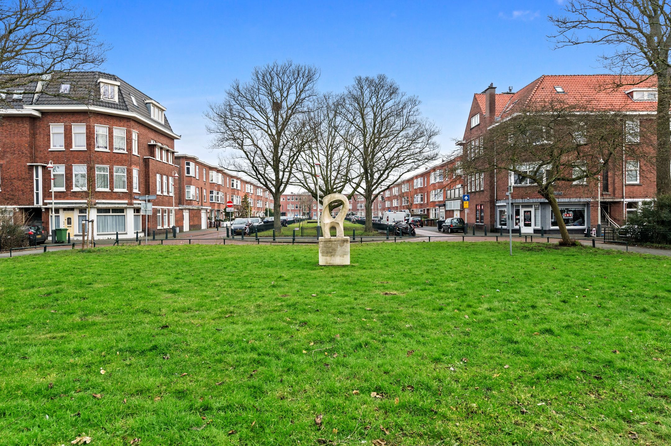 Foto 27 van Linnaeusstraat 253