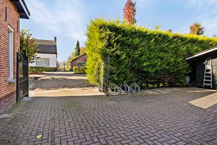 Photo 38 of Hulsterweg 143