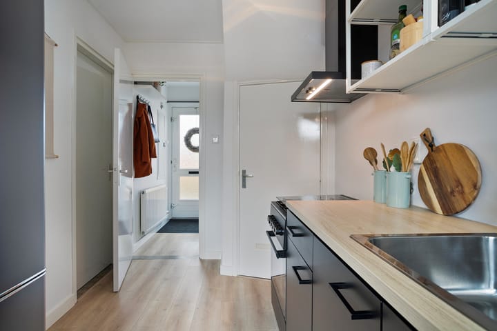 Foto 17 van Dorpsweg 58