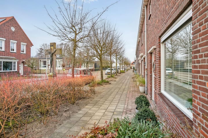 Foto 36 van Dorpsweg 58