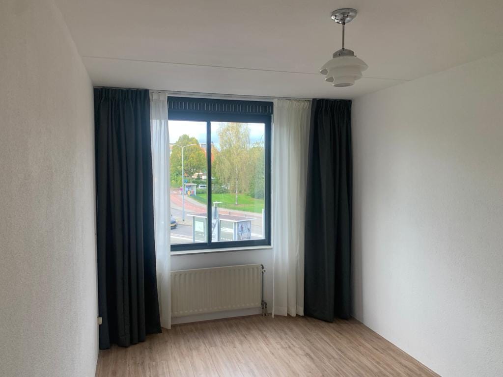 Foto 9 van Dr. P.J.H. Cuypersplein 1-12