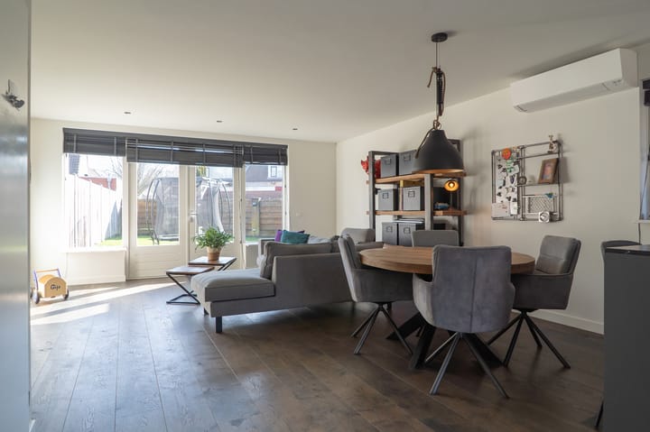 Foto 8 van Van Renesselaan 60