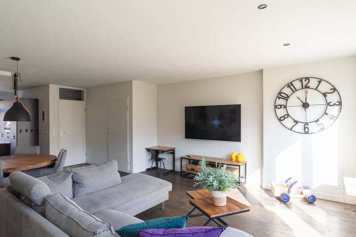 Foto 13 van Van Renesselaan 60