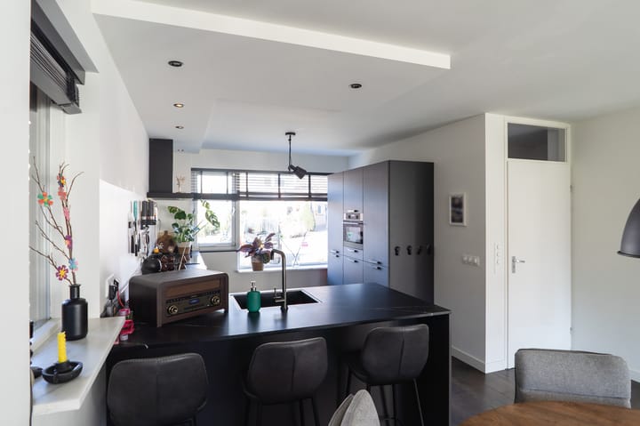 Foto 15 van Van Renesselaan 60