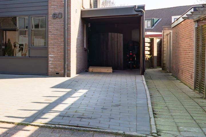 Foto 47 van Van Renesselaan 60