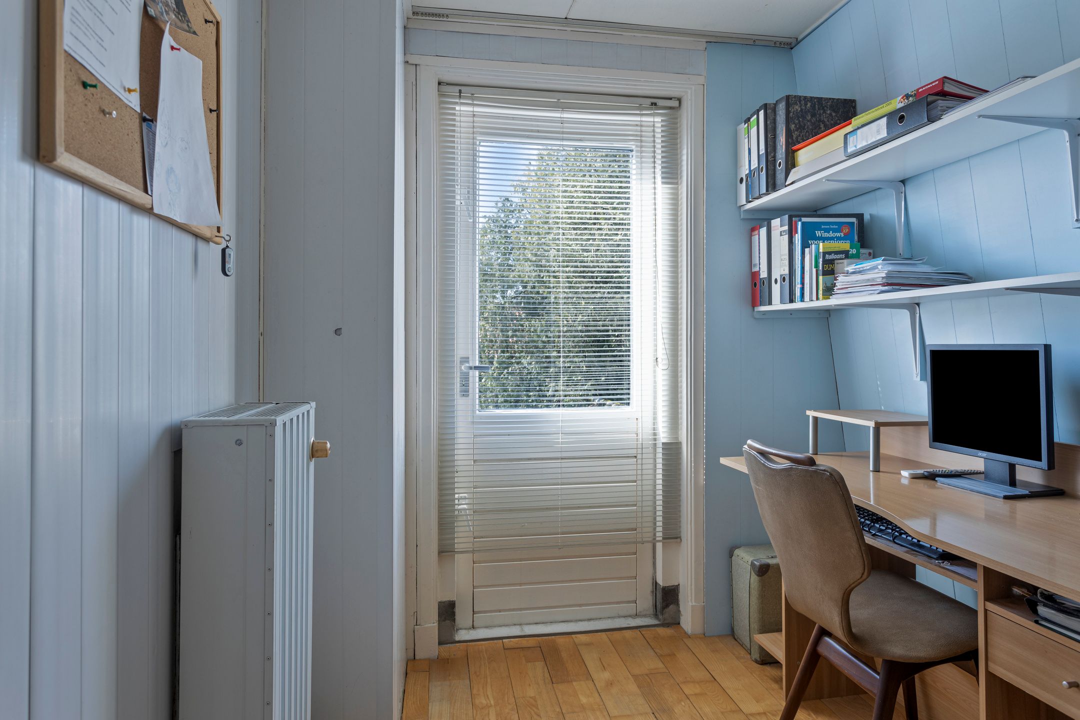 Photo 27 of Hoofdstraat 134