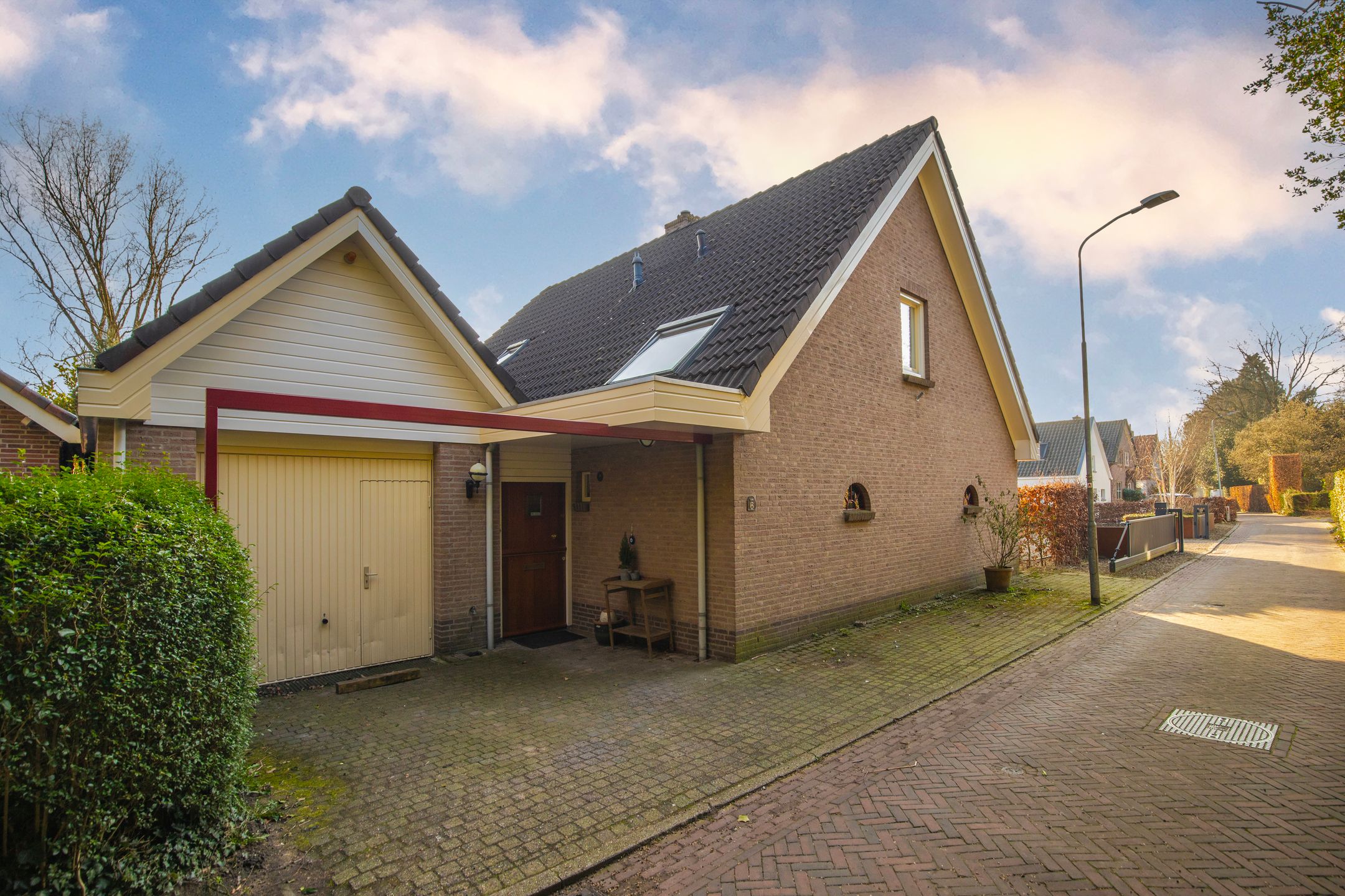 Photo 9 of Geelkerkenkamp 6