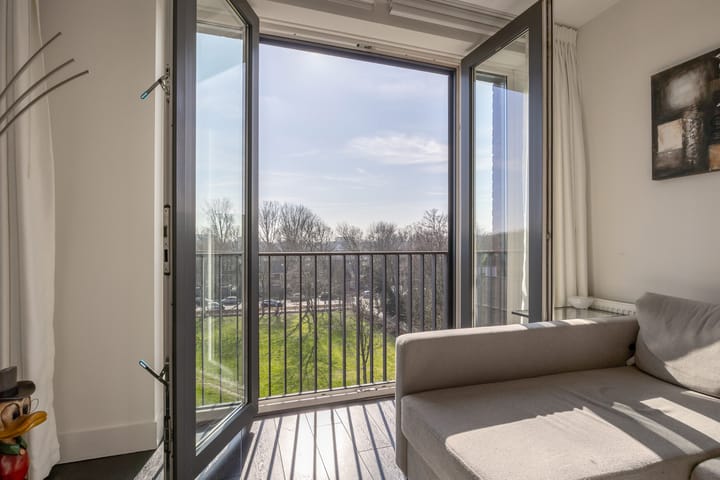 Foto 4 van Tjalkstraat 59