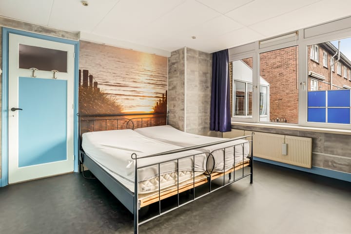 Foto 27 van Julianakade 102