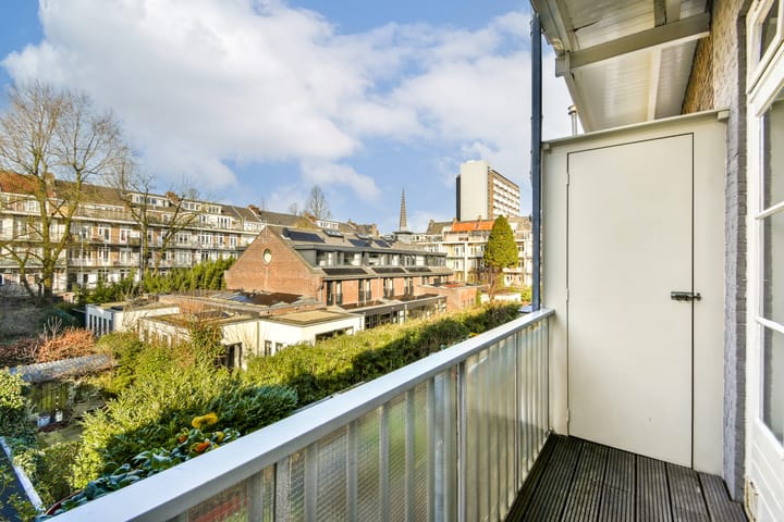 Foto 9 van Wijsmullerstraat 34-2