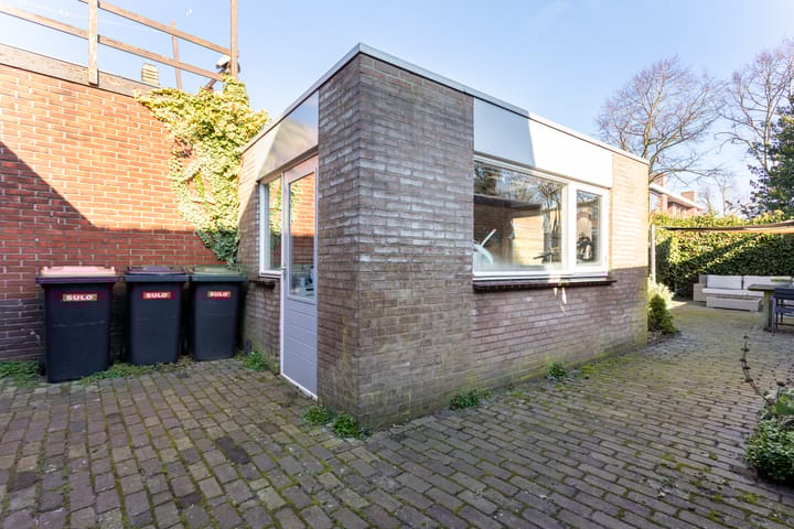 Foto 22 van Stationsweg 99