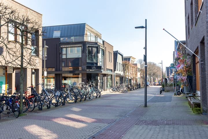 Foto 47 van Stationsweg 99