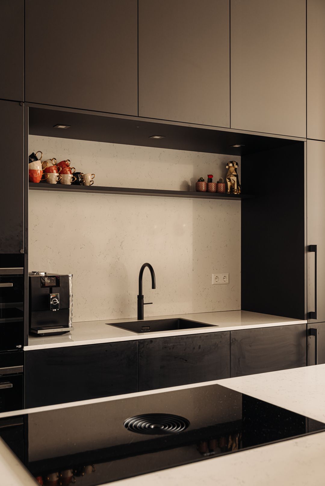 Photo 8 of Krijn Taconiskade 17