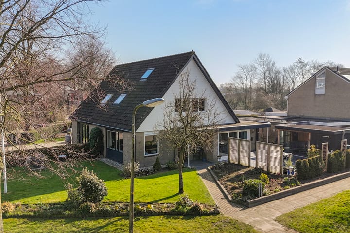 Foto 1 van Ds. Oosterhuisstraat 3