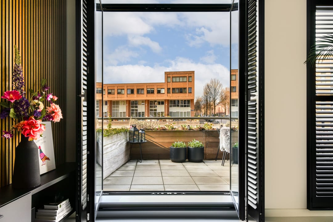 Photo 17 of Krijn Taconiskade 17