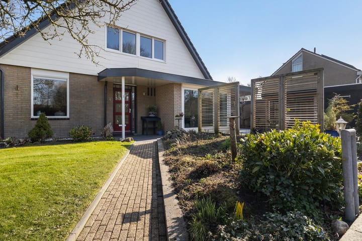 Foto 10 van Ds. Oosterhuisstraat 3