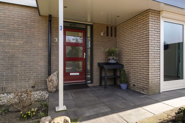 Foto 11 van Ds. Oosterhuisstraat 3