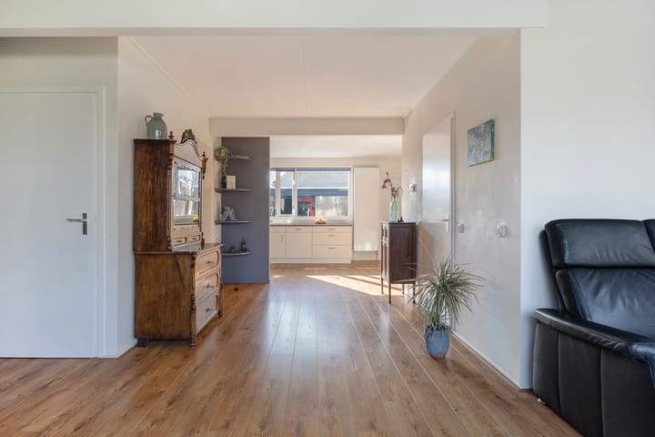 Foto 15 van Ds. Oosterhuisstraat 3