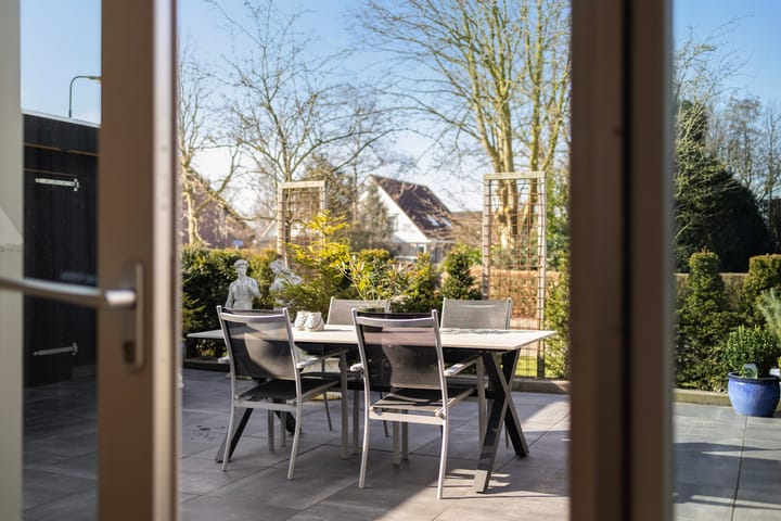 Foto 25 van Ds. Oosterhuisstraat 3