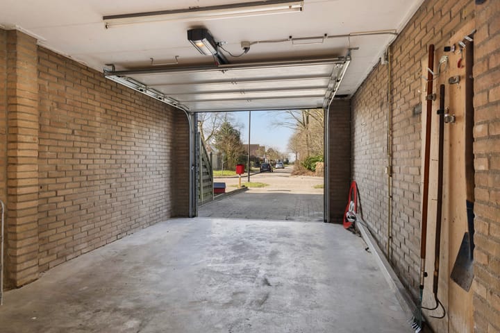 Foto 31 van Ds. Oosterhuisstraat 3