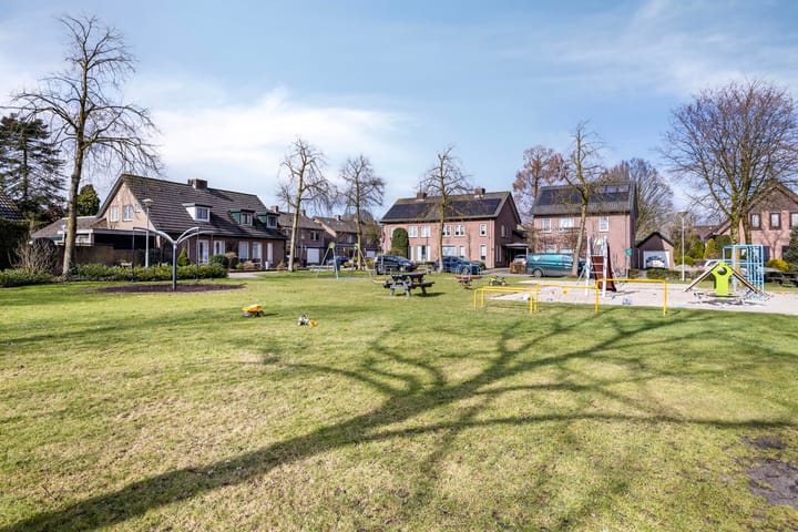 Foto 5 van Postelplein 1