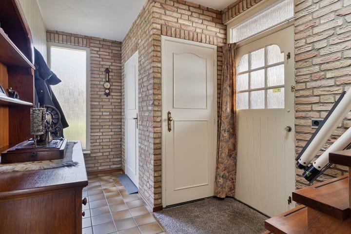 Foto 6 van Postelplein 1