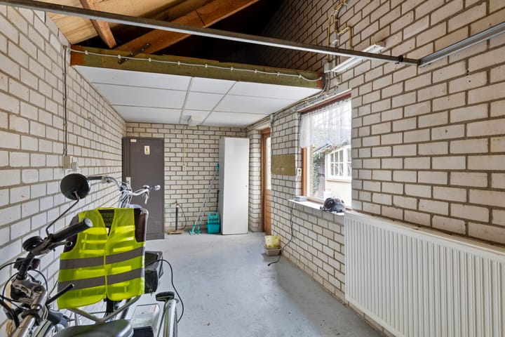 Foto 30 van Postelplein 1