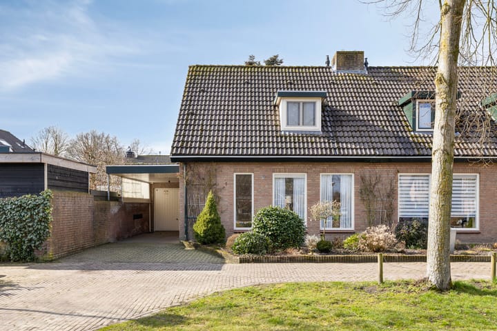 Foto 32 van Postelplein 1