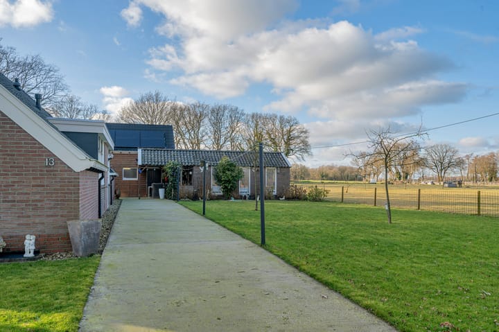 Foto 12 van Veenweg 13