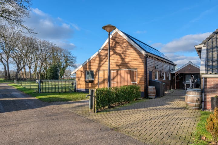 Foto 13 van Veenweg 13