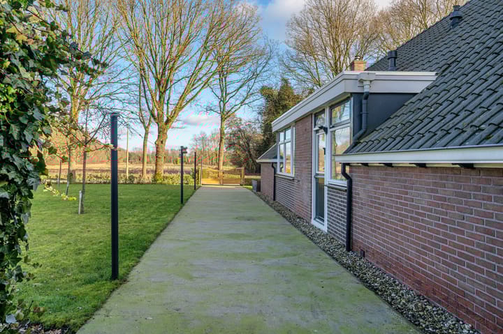 Foto 60 van Veenweg 13