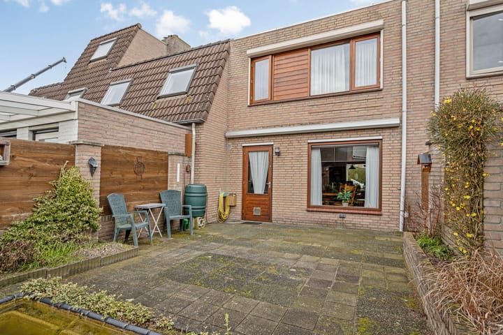 Photo 25 of Wilhelminastraat 13