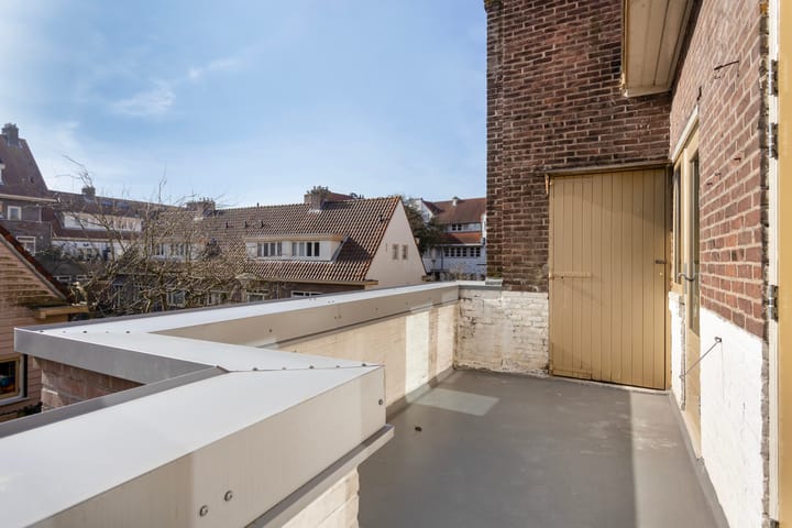 Photo 12 of Veeteeltstraat 103-B