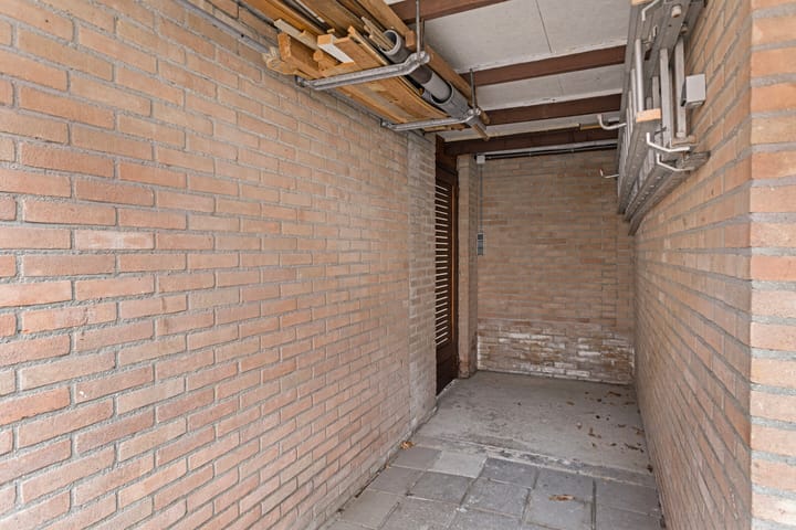 Photo 29 of Wilhelminastraat 13