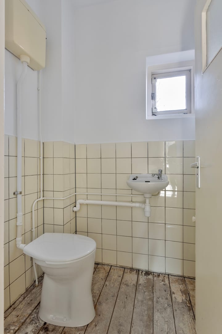 Photo 23 of Veeteeltstraat 103-B