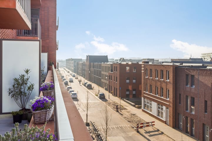 Foto 22 van Theo Dobbestraat 9