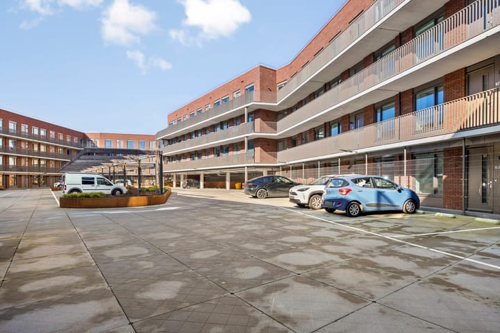 Foto 37 van Theo Dobbestraat 9