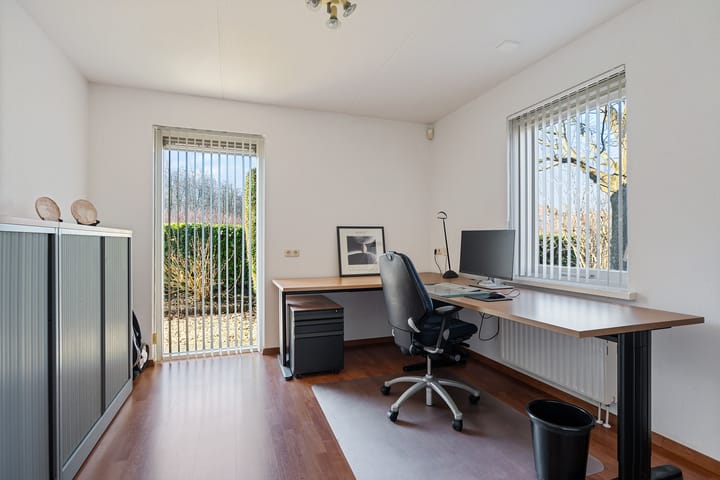 Foto 17 van Kamperfoelielaan 2