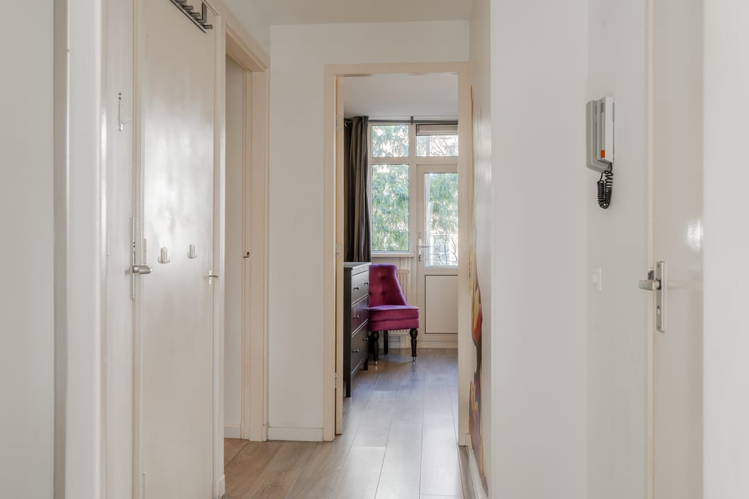 Foto 13 van Nieuwe Uilenburgerstraat 82-1