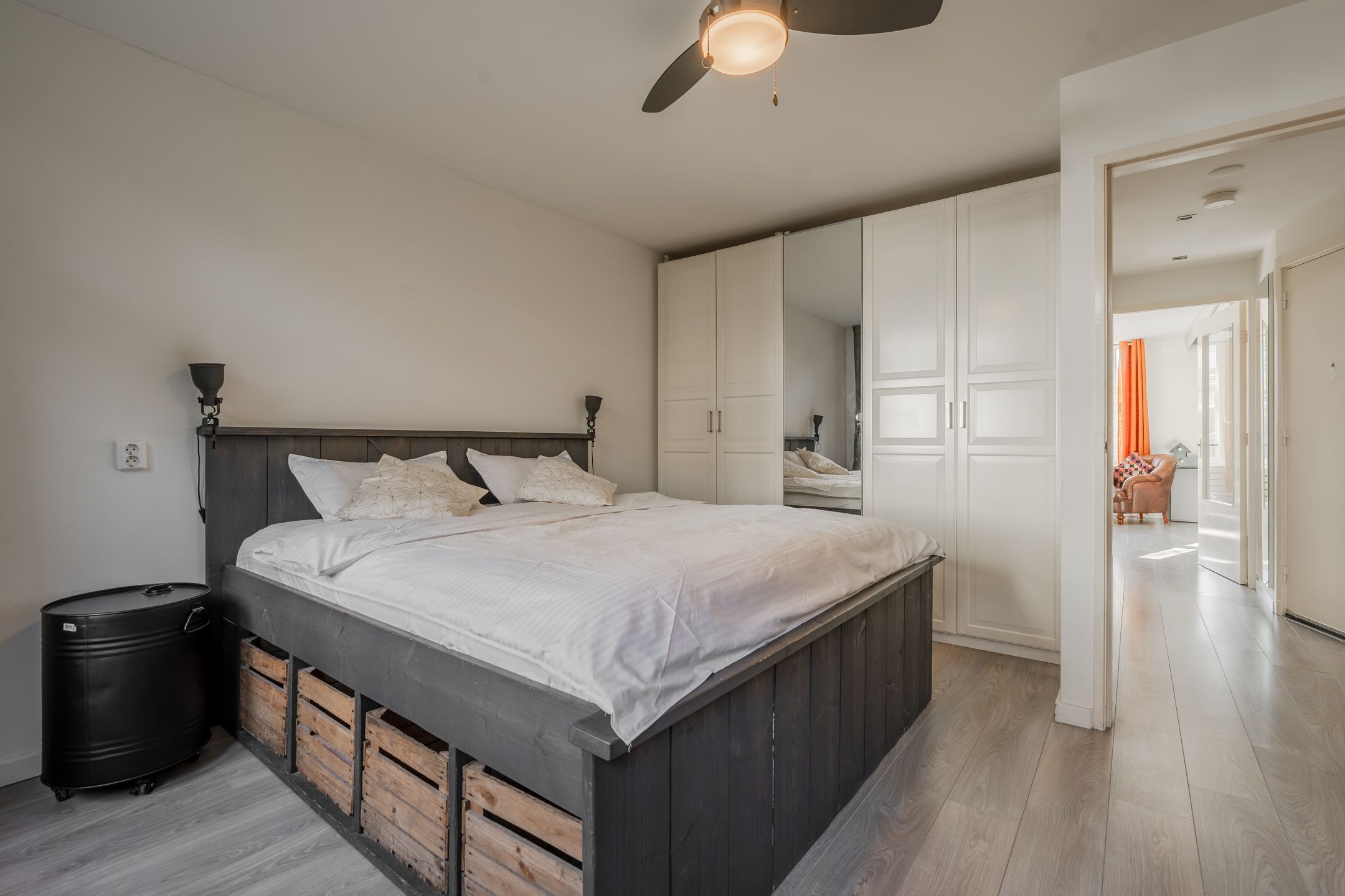 Foto 15 van Nieuwe Uilenburgerstraat 82-1