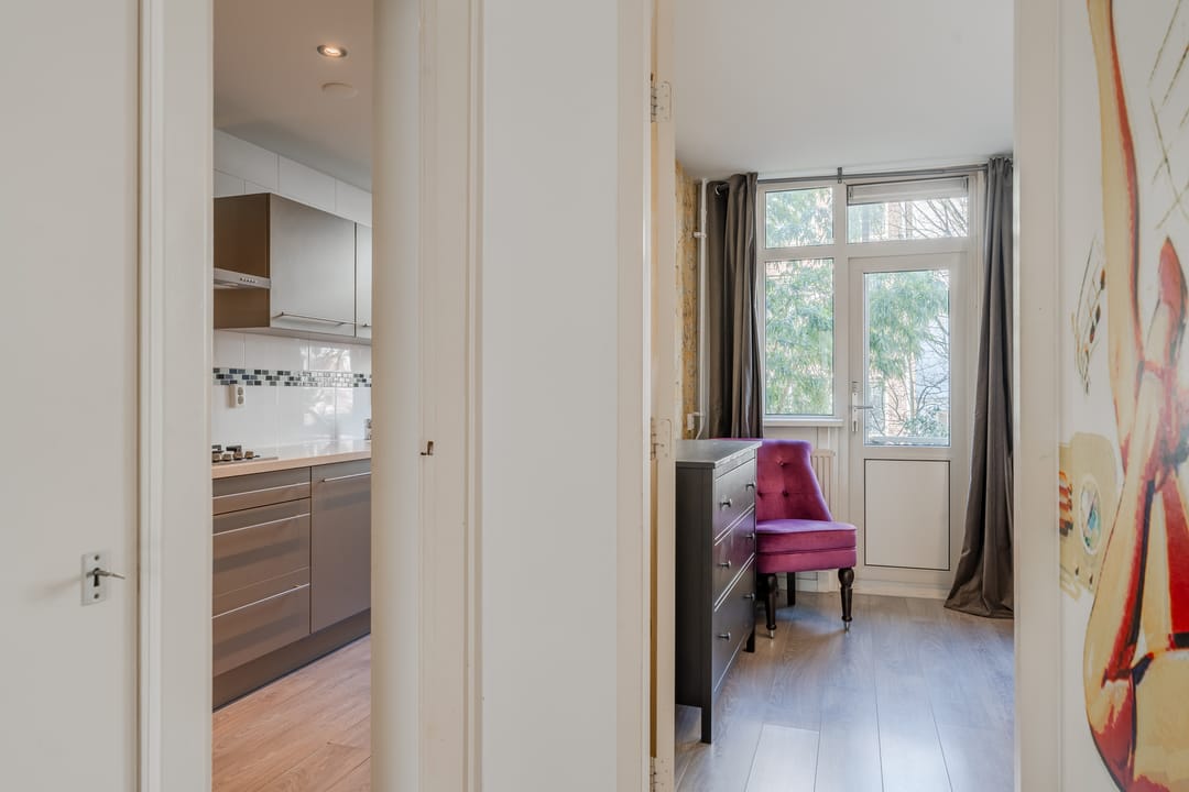 Foto 16 van Nieuwe Uilenburgerstraat 82-1