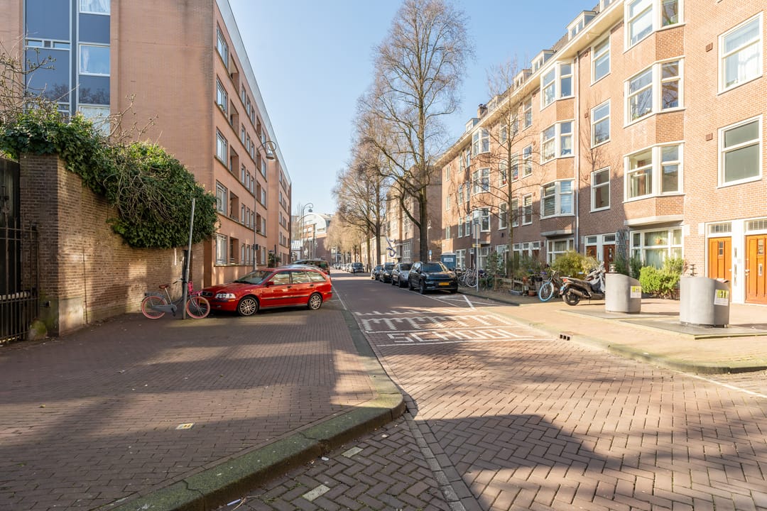 Foto 31 van Nieuwe Uilenburgerstraat 82-1